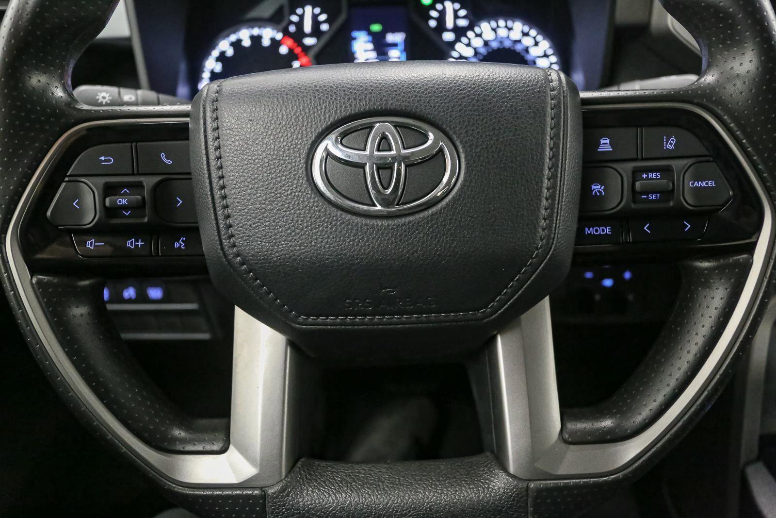 Used 2024 Toyota Tundra SR5 image 31