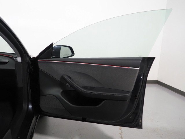 Used 2025 Tesla Model 3 Long Range RWD image 62