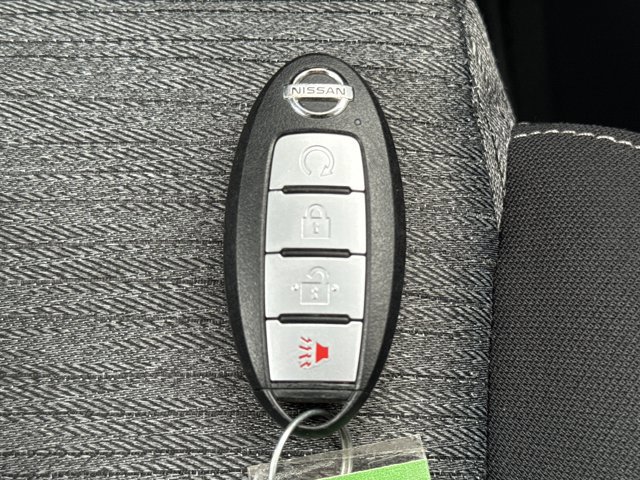 Certified 2021 Nissan Rogue SV image 23