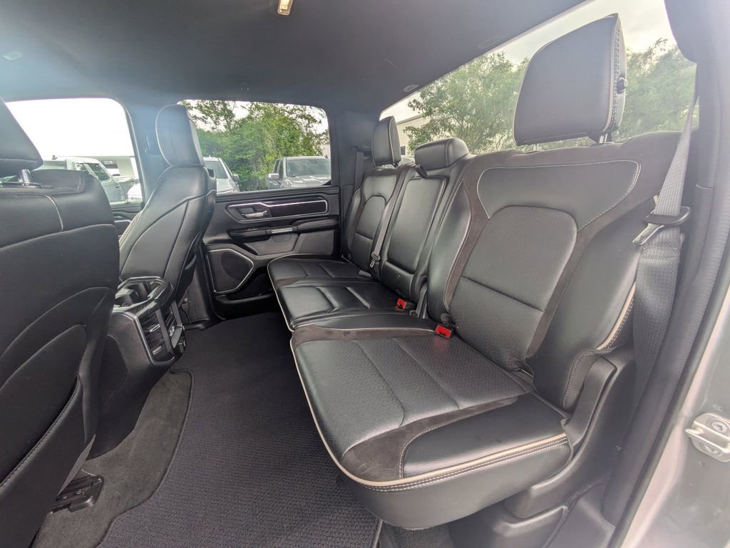 Used 2024 RAM 1500 Laramie image 13