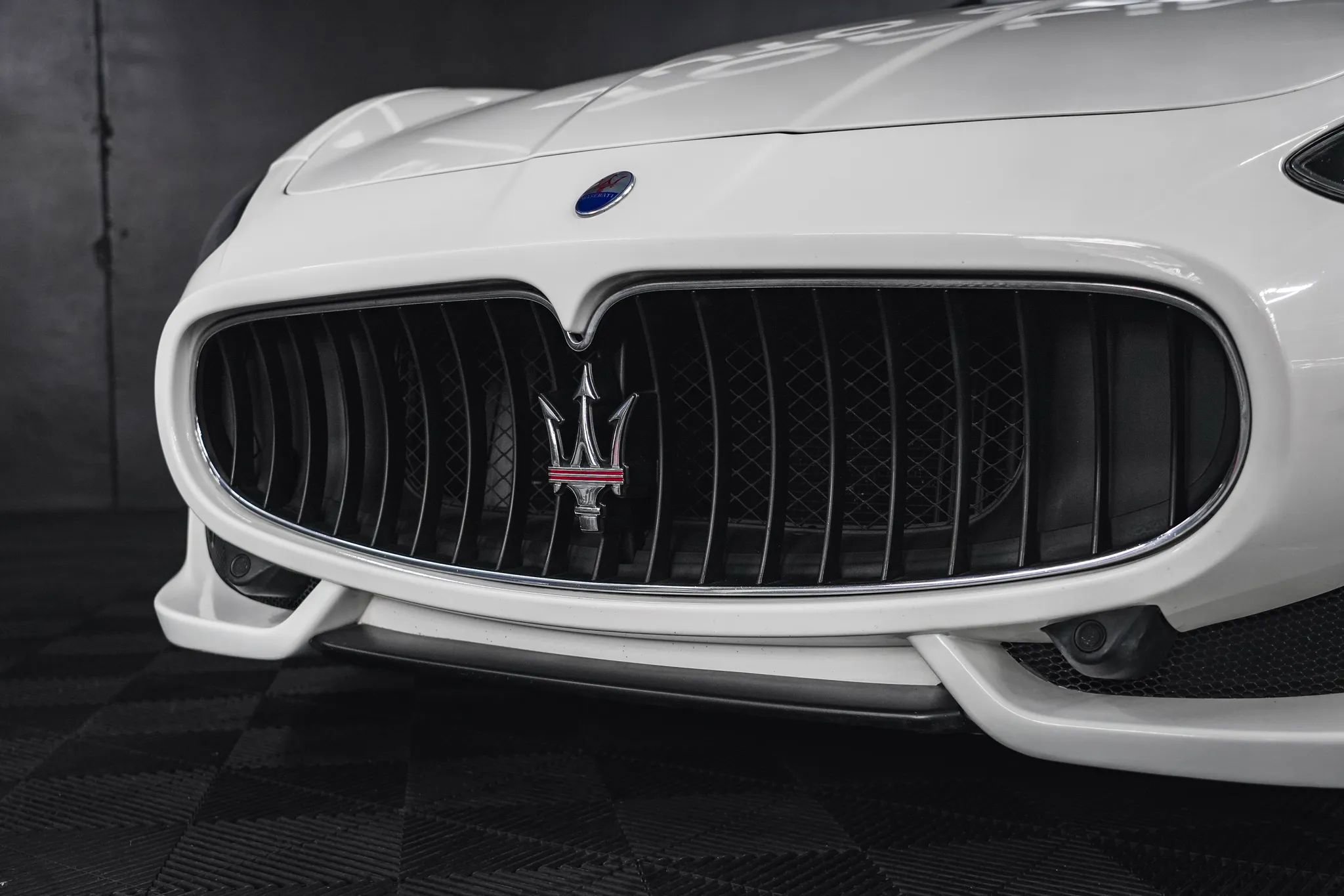 Used 2015 Maserati GranTurismo Sport image 5