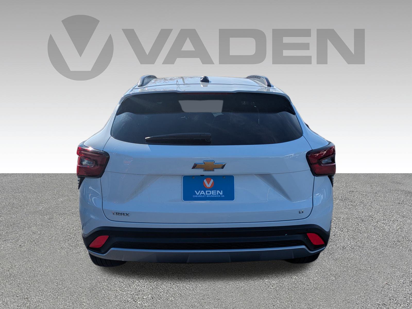 New 2026 Chevrolet Trax LT w/ Driver Confidence Package FWD image 24