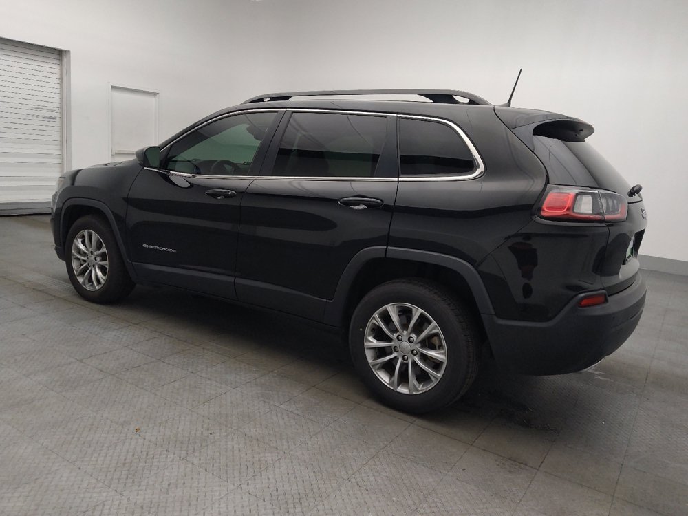 Used 2022 Jeep Cherokee Latitude Lux FWD image 3