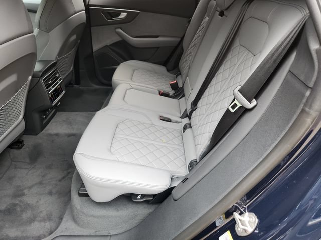 New 2026 Audi SQ8 Premium Plus AWD/4WD image 28