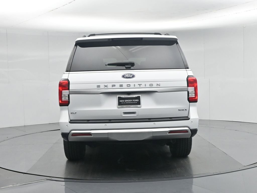 Certified 2024 Ford Expedition Max XLT image 26