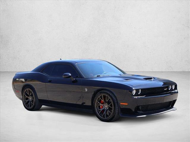 Used 2016 Dodge Challenger SRT Hellcat RWD video 3
