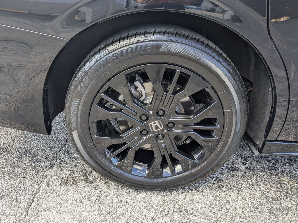 Used 2025 Honda Odyssey Sport-L image 34