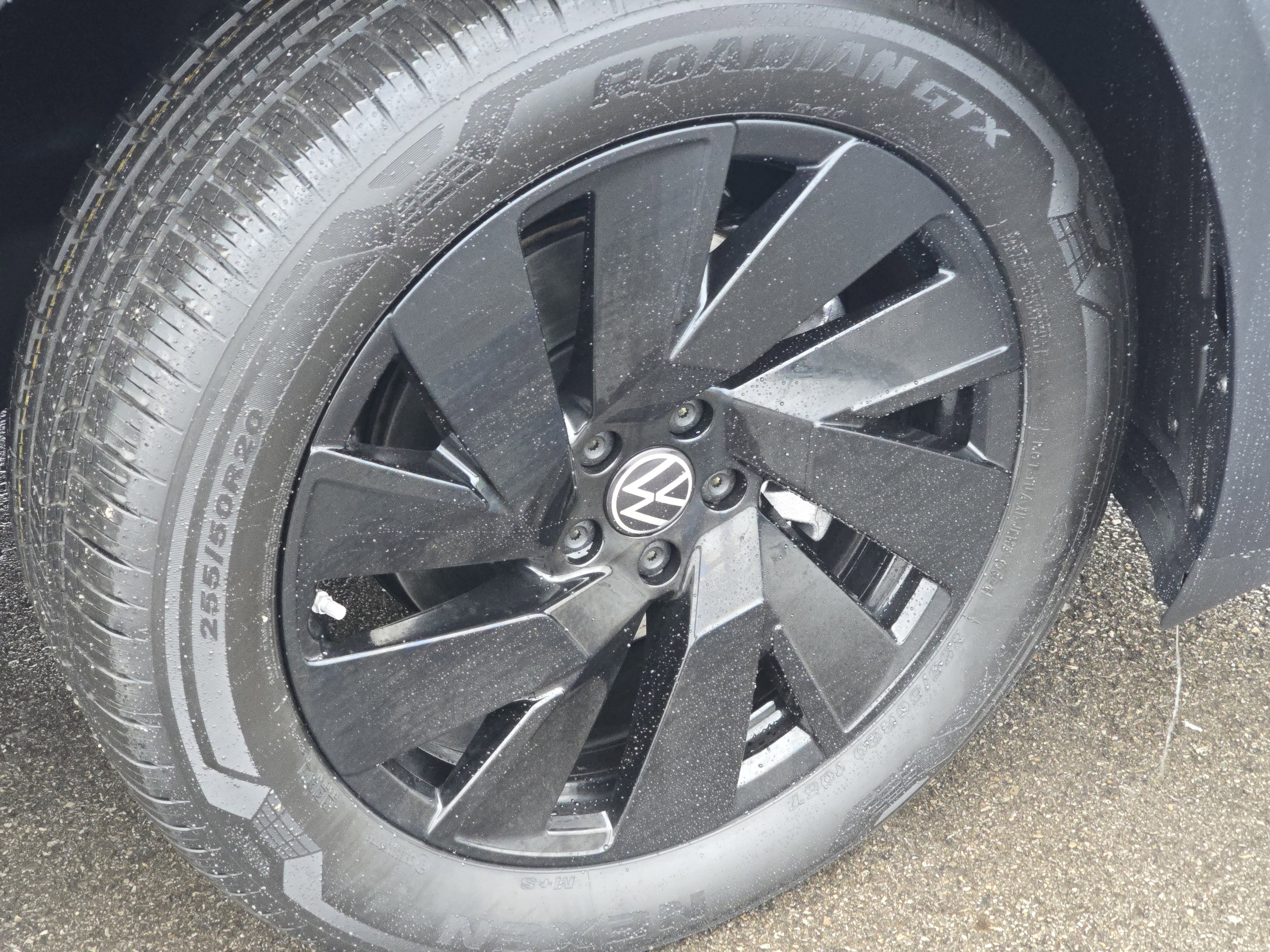 New 2026 Volkswagen Atlas SE image 14