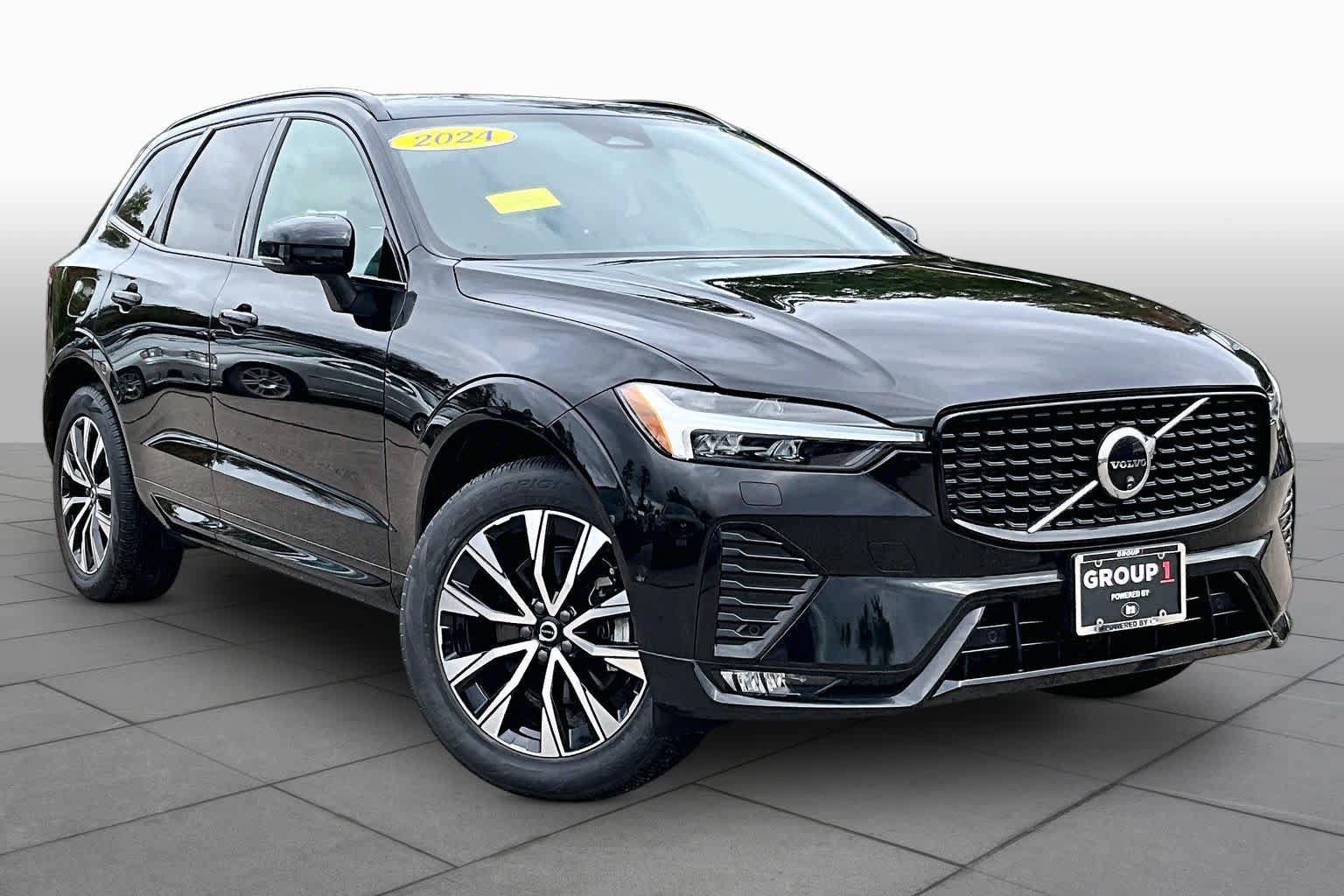 Certified 2024 Volvo XC60 B5 Plus w/ Climate Package AWD/4WD image 3
