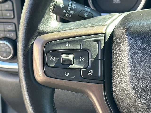 Used 2023 Chevrolet Silverado 3500 High Country image 35