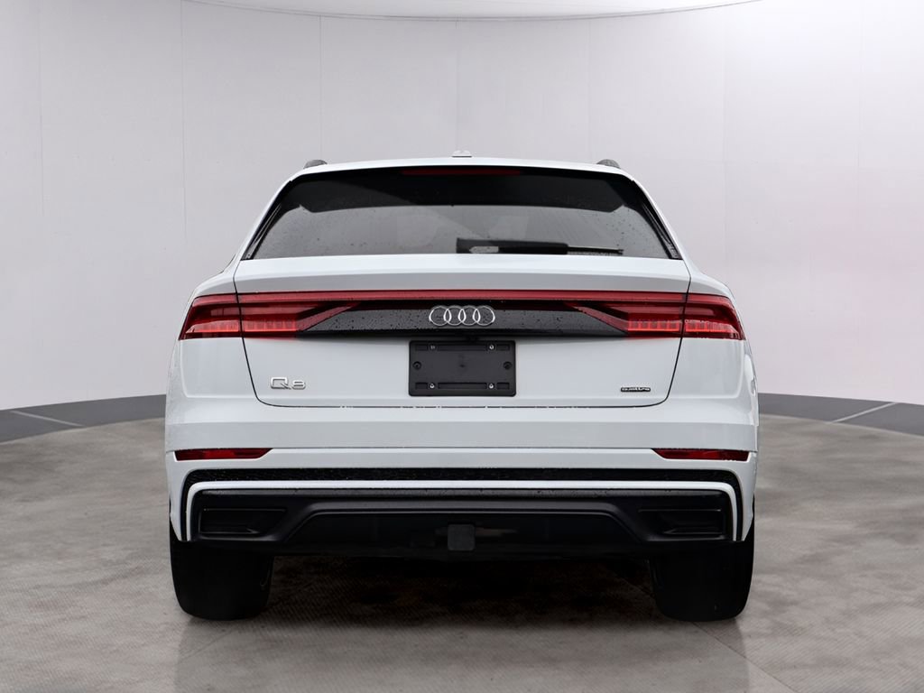 Used 2019 Audi Q8 Prestige w/ Luxury Package AWD/4WD image 6
