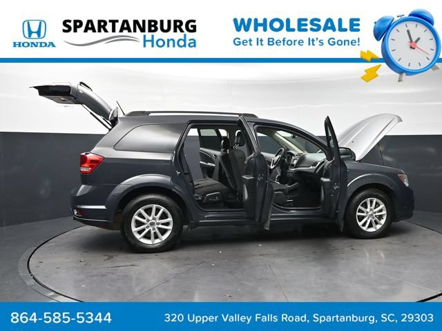Used 2018 Dodge Journey SXT FWD image 29