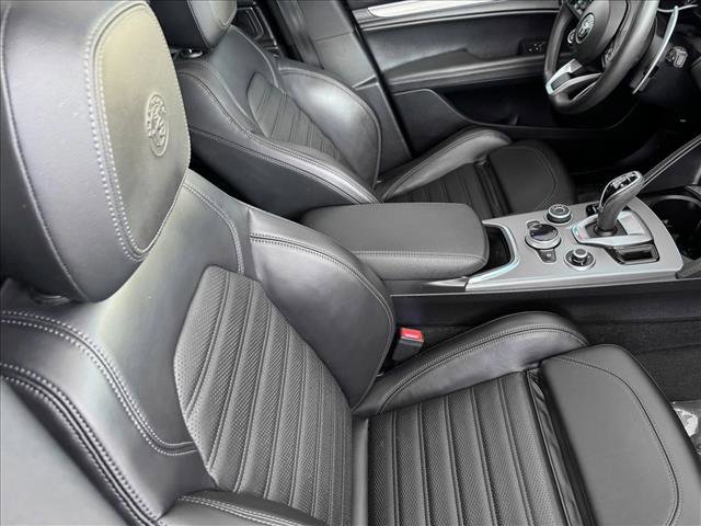 Used 2021 Alfa Romeo Stelvio Ti Sport image 20
