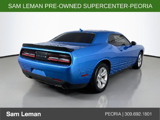 Used 2023 Dodge Challenger SXT RWD image 7