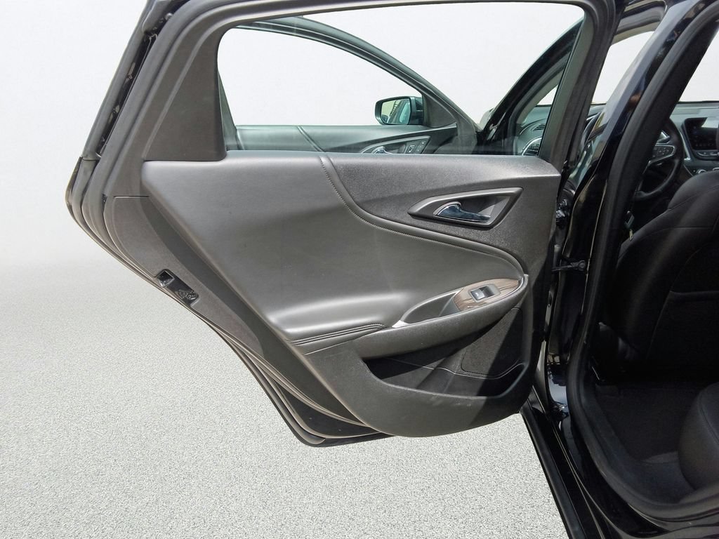 Used 2024 Chevrolet Malibu LT FWD image 31