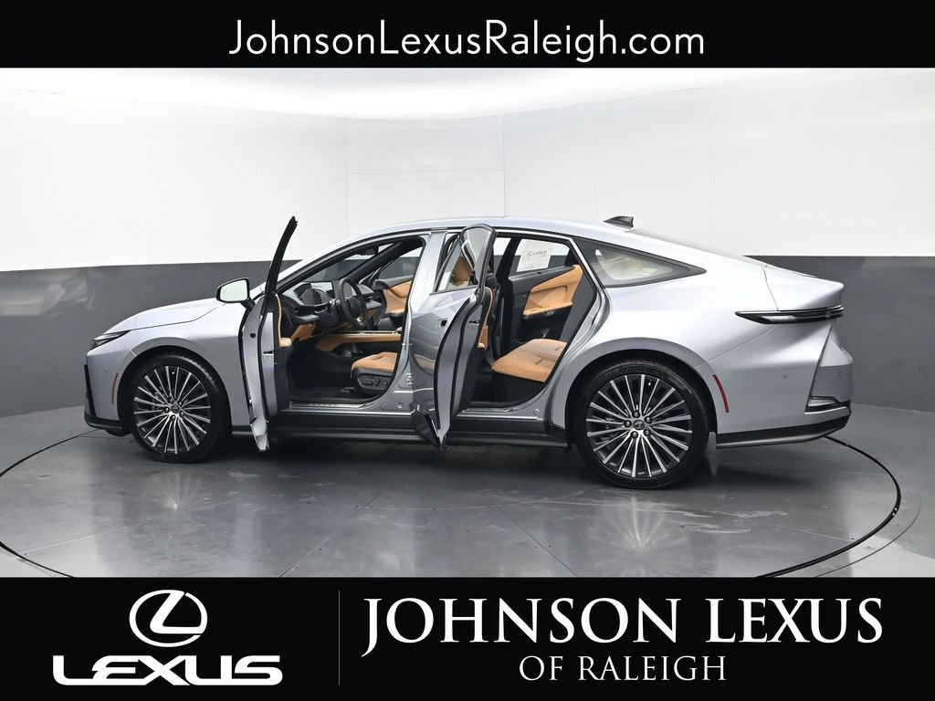 New 2026 Lexus ES 350e w/ Accessory Package (Z2) FWD image 37