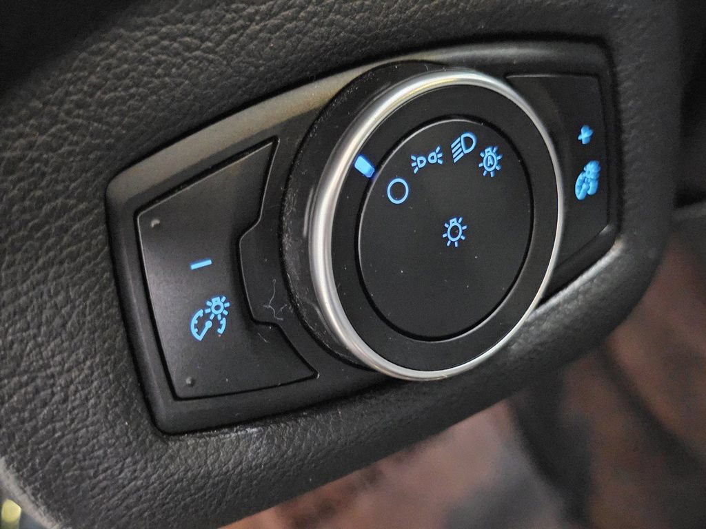Used 2016 Ford Escape S FWD image 29
