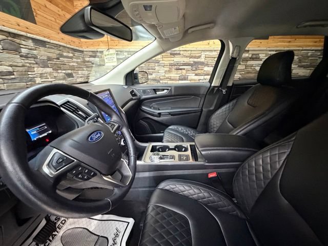 Used 2023 Ford Edge Titanium AWD/4WD image 14