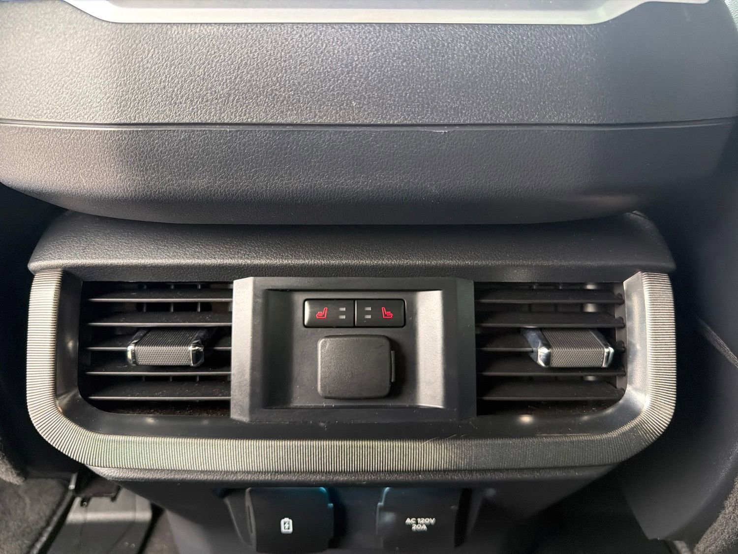 Used 2024 Ford F150 Platinum AWD/4WD image 25