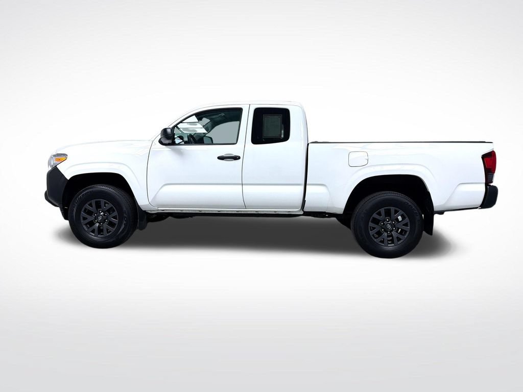 Certified 2023 Toyota Tacoma SR RWD image 4