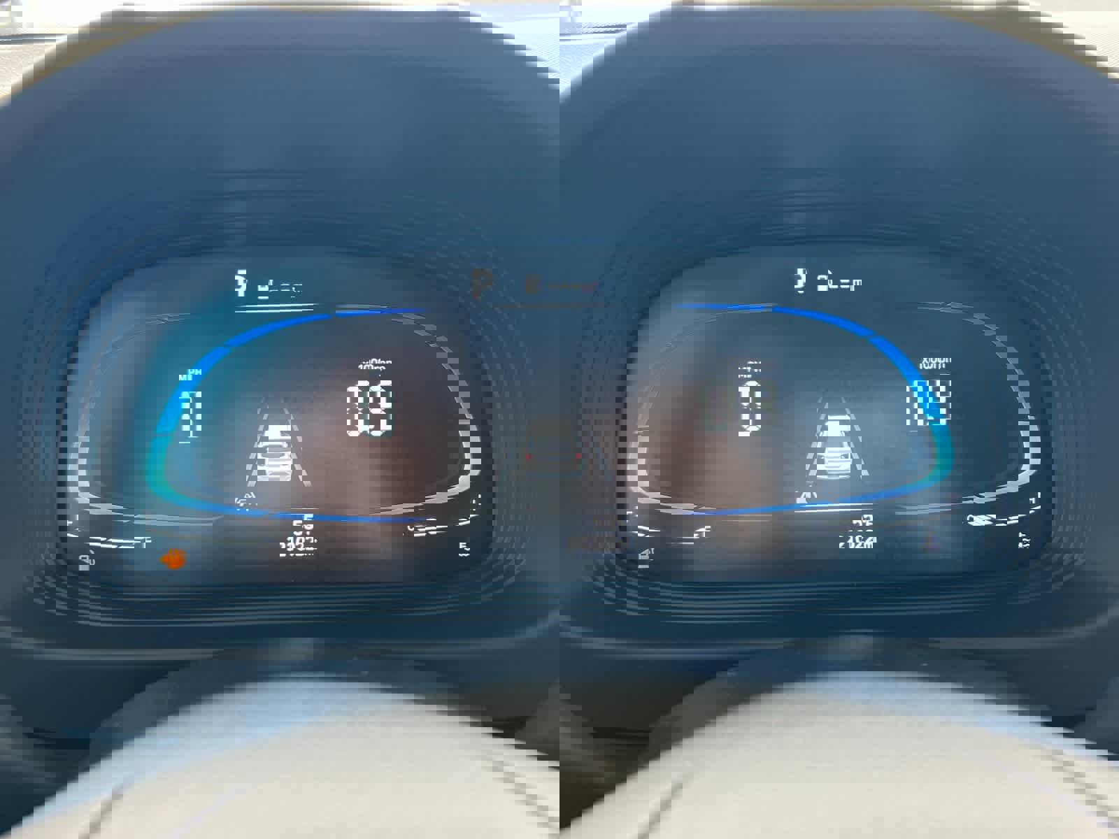 Certified 2023 Hyundai Venue SEL w/ Cargo Package image 24