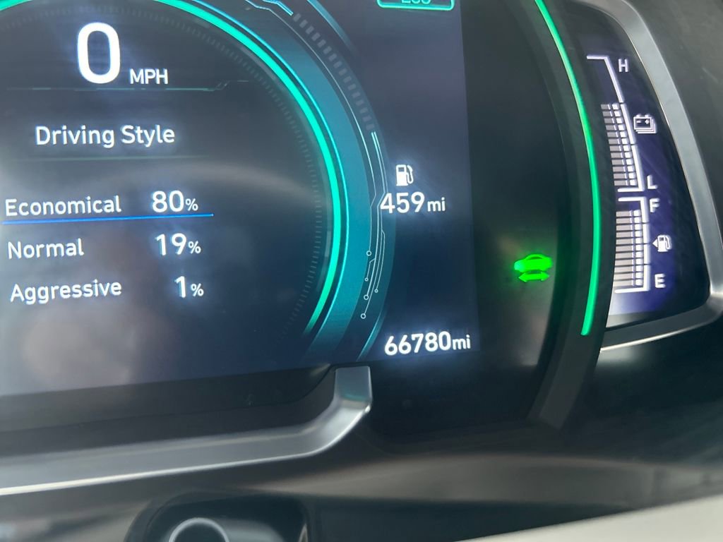 Used 2020 Hyundai Ioniq SEL image 11