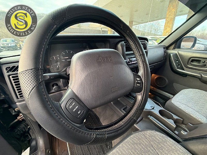 Used 2001 Jeep Cherokee Sport image 20