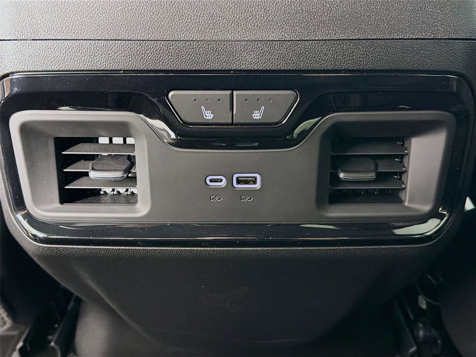 New 2026 GMC Sierra 2500 AT4 w/ AT4 Premium Plus Package image 26
