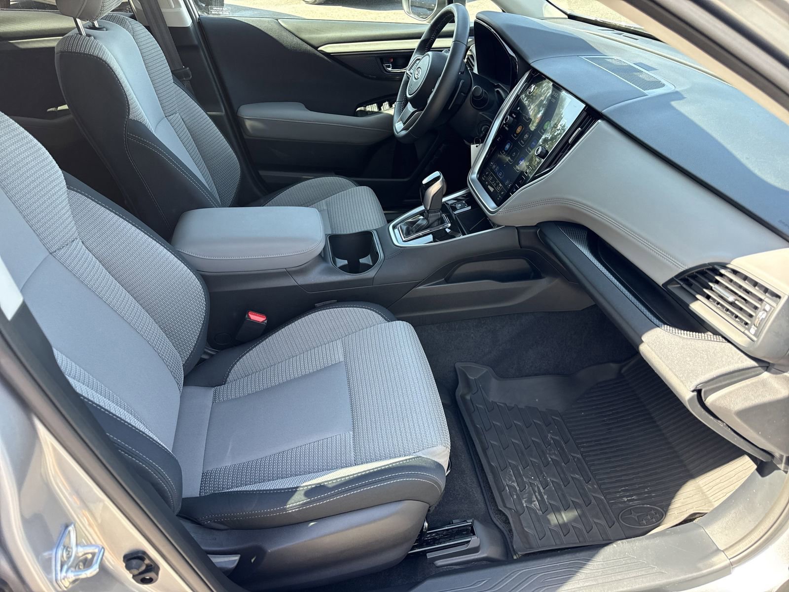 Used 2025 Subaru Outback Premium AWD/4WD image 28