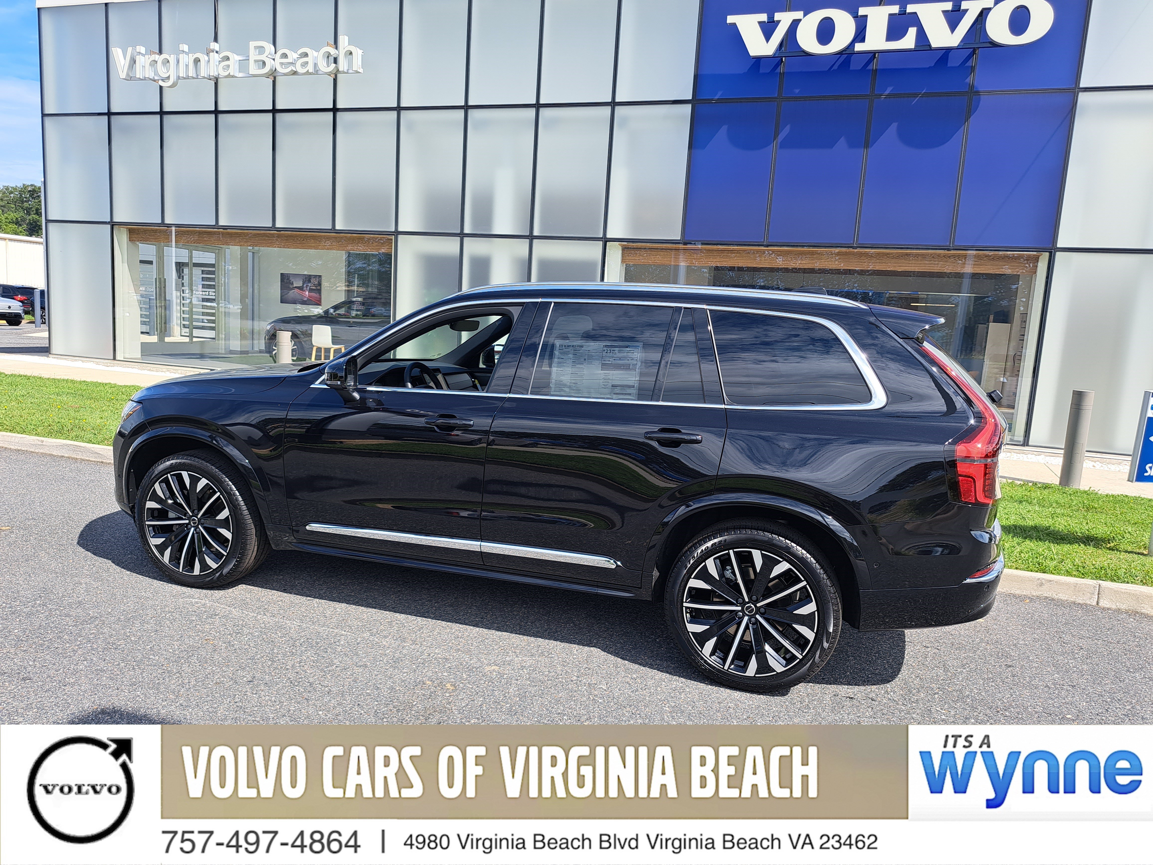 New 2026 Volvo XC90 B6 Ultra w/ Protection Package Premier