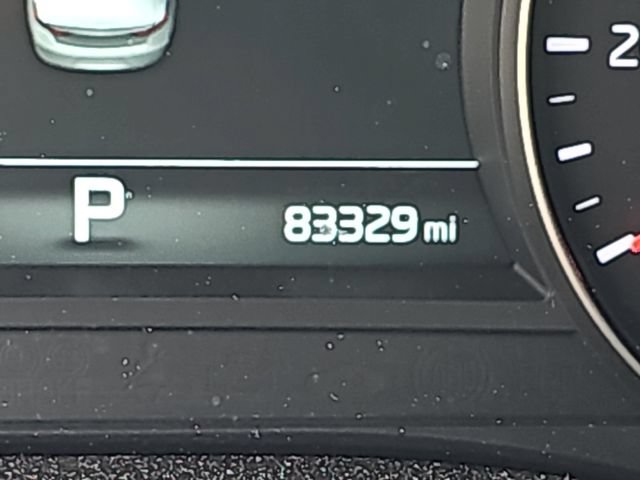 Used 2017 Kia Cadenza Limited FWD image 21