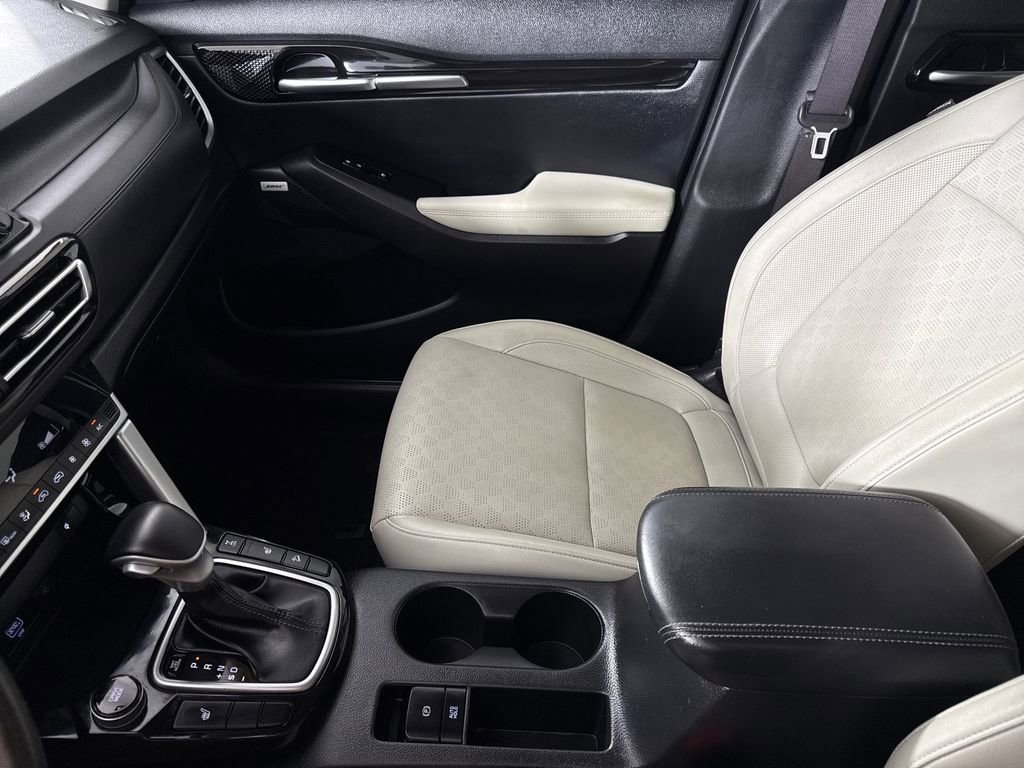 Used 2022 Kia Seltos SX w/ Sunroof Package AWD/4WD image 20