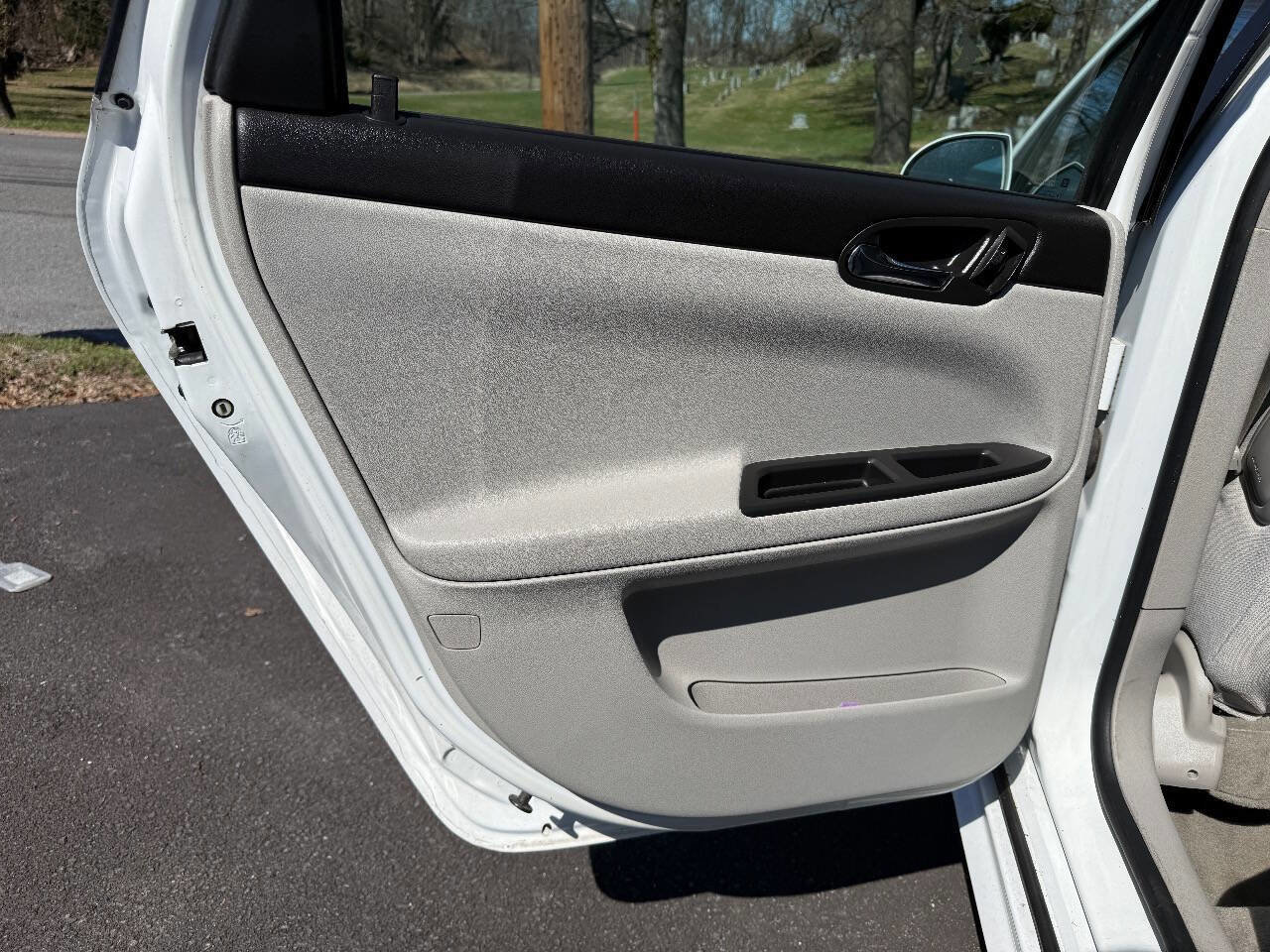 Used 2012 Chevrolet Impala LS image 21