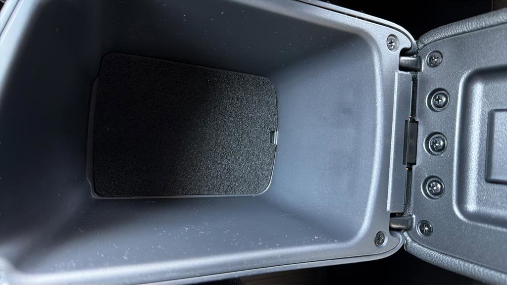 Certified 2025 Nissan Kicks Play S image 26