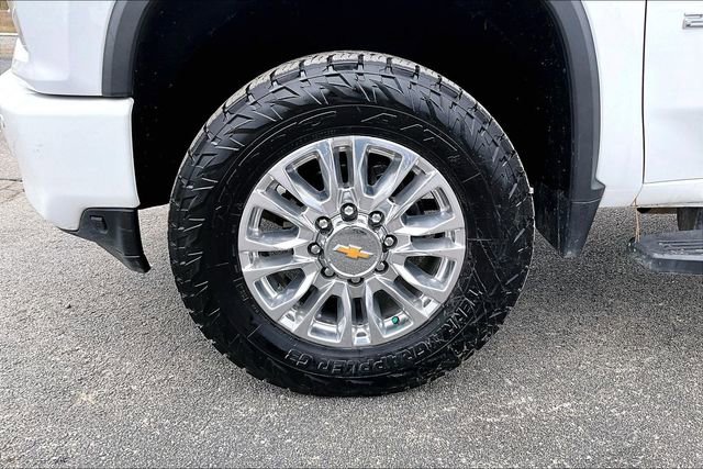 Used 2022 Chevrolet Silverado 2500 High Country image 35