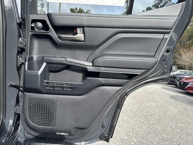 New 2025 Toyota 4Runner Limited AWD/4WD image 20