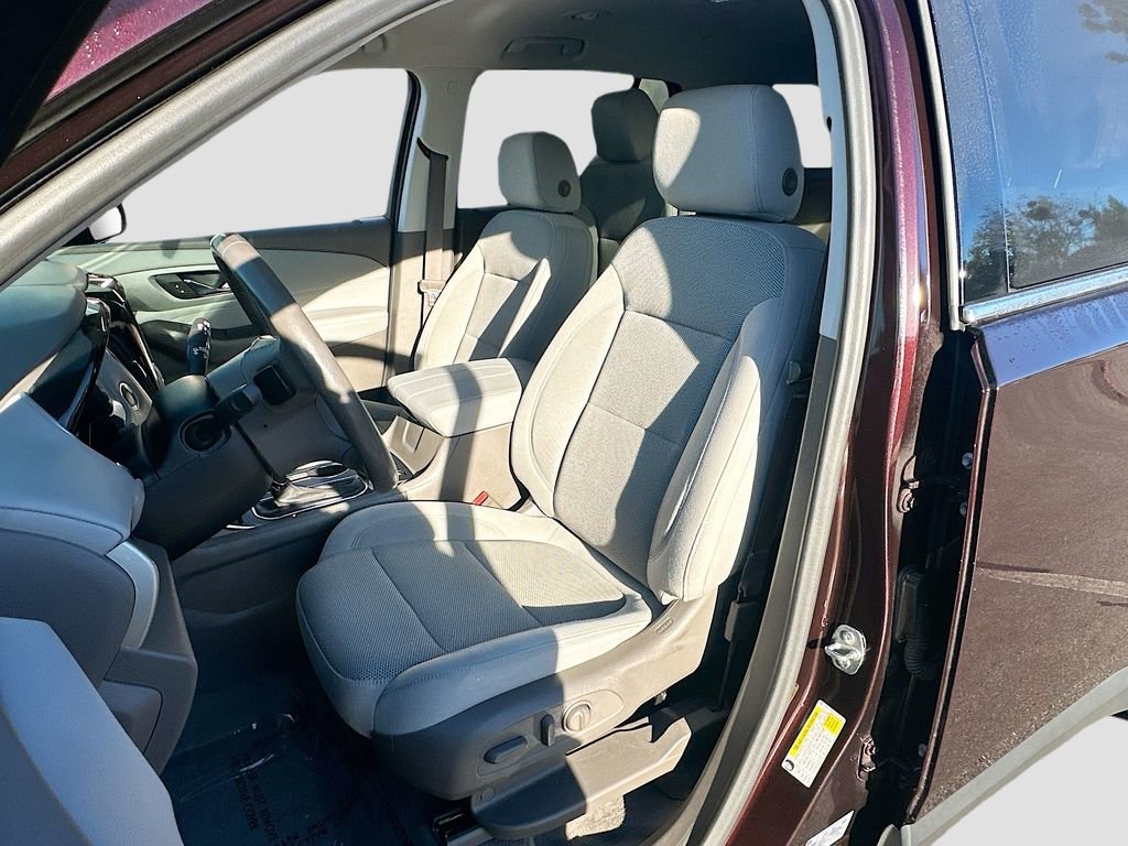 Used 2020 Chevrolet Traverse LT w/ Driver Confidence II Package image 18