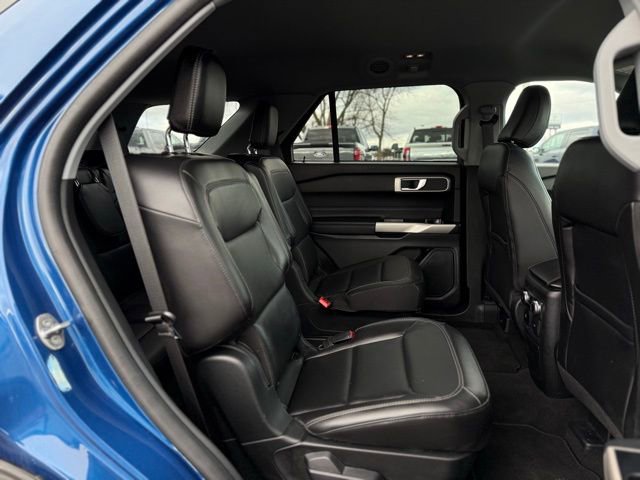 Used 2022 Ford Explorer XLT w/ Equipment Group 202A image 21