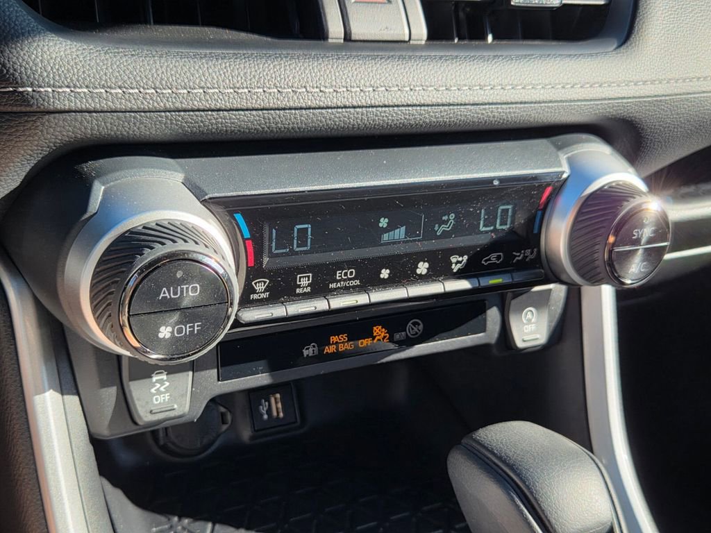 Certified 2025 Toyota RAV4 XLE w/ Convenience Package image 19