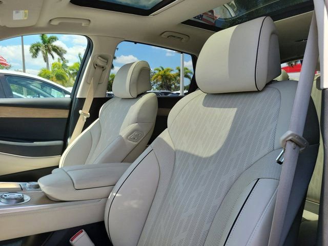 Used 2023 Genesis GV80 2.5T w/ Prestige Package AWD/4WD image 19