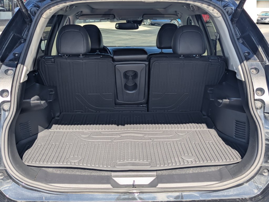 Used 2020 Nissan Rogue SL w/ Premium Package AWD/4WD image 32