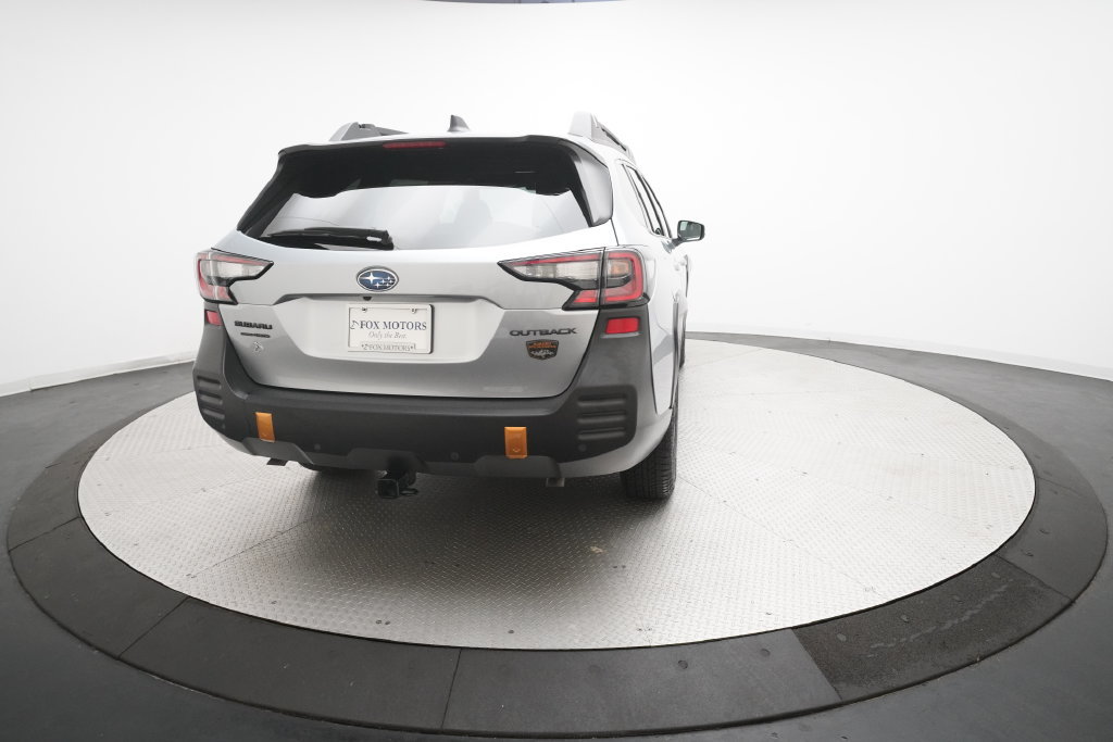 Certified 2025 Subaru Outback Wilderness AWD/4WD image 13