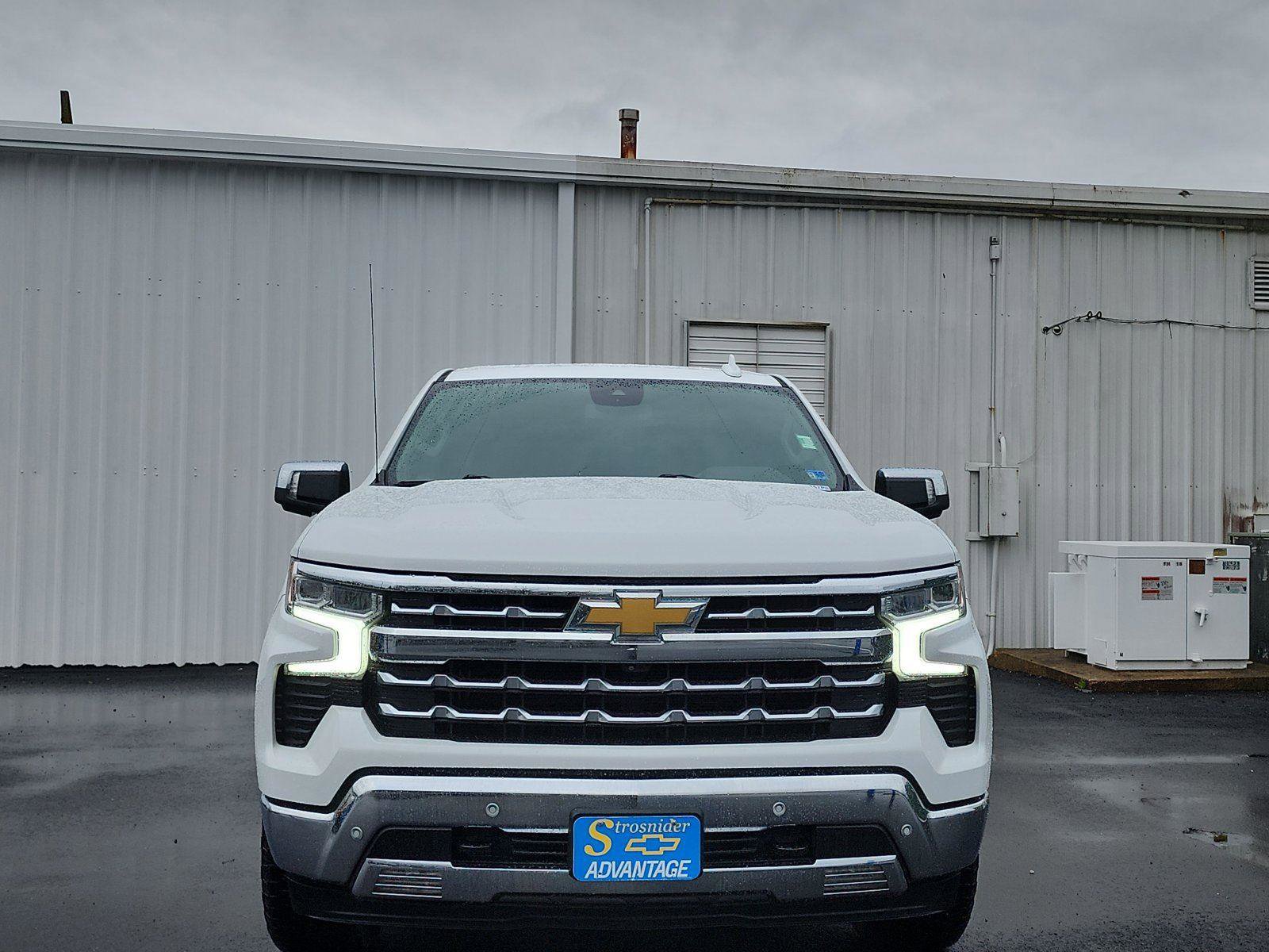 Used 2023 Chevrolet Silverado 1500 LTZ AWD/4WD image 8