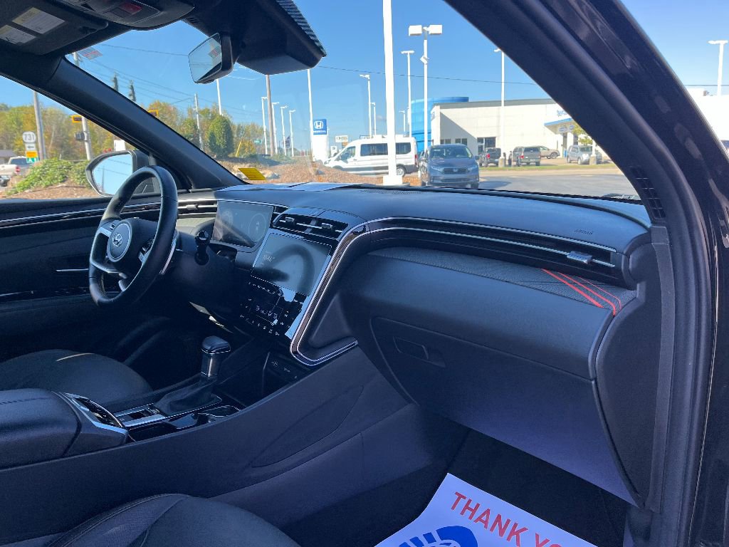 Used 2023 Hyundai Santa Cruz Limited image 13