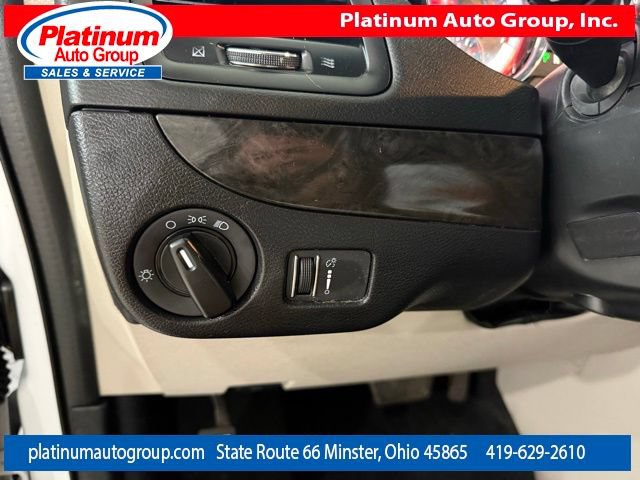 Used 2017 Dodge Grand Caravan SE FWD image 22