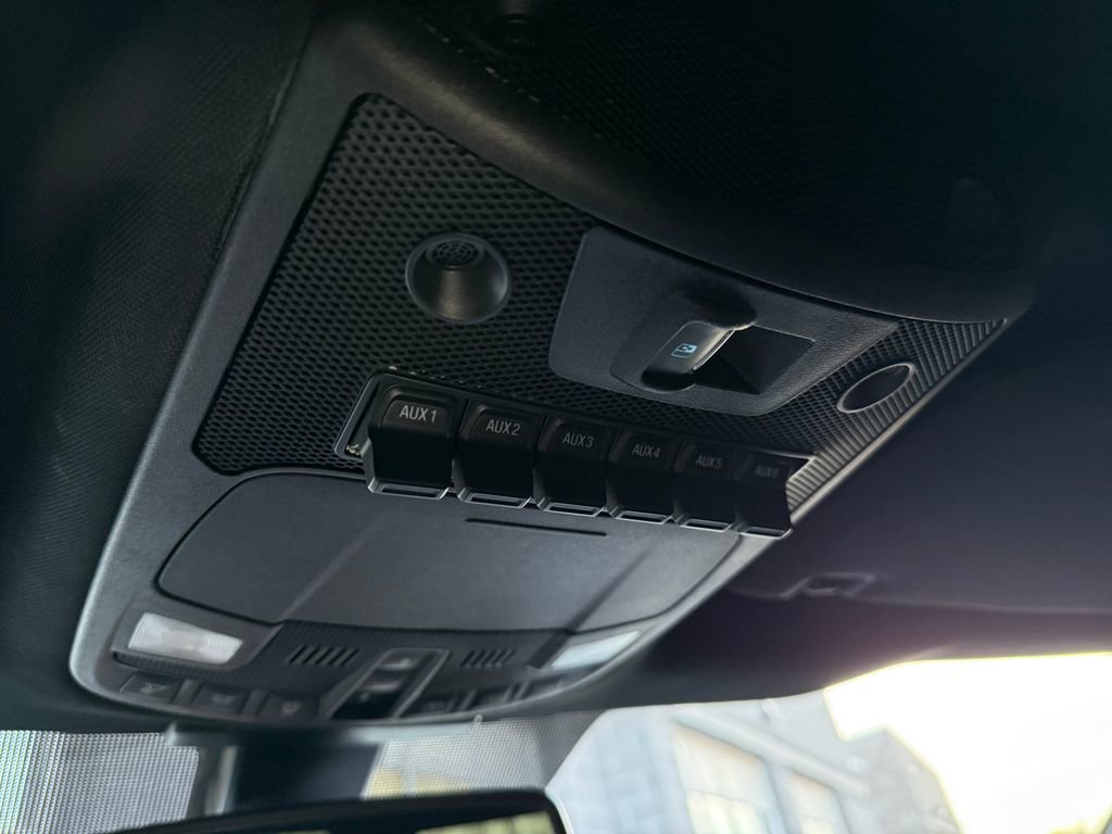 Used 2018 Ford F150 Raptor w/ Equipment Group 802A Luxury image 44