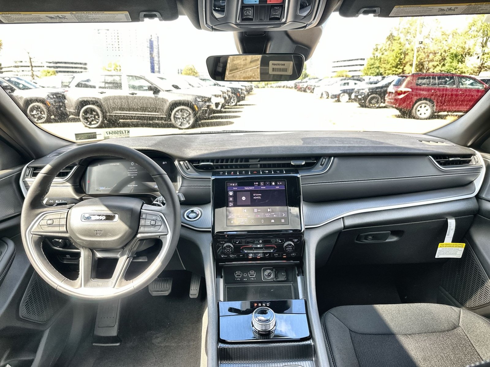 New 2025 Jeep Grand Cherokee L Laredo w/ Luxury Tech Group I AWD/4WD image 22