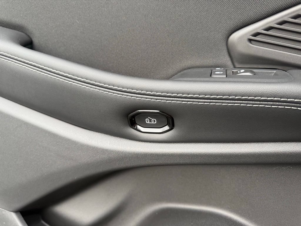 New 2026 Jeep Cherokee Laredo AWD/4WD image 33