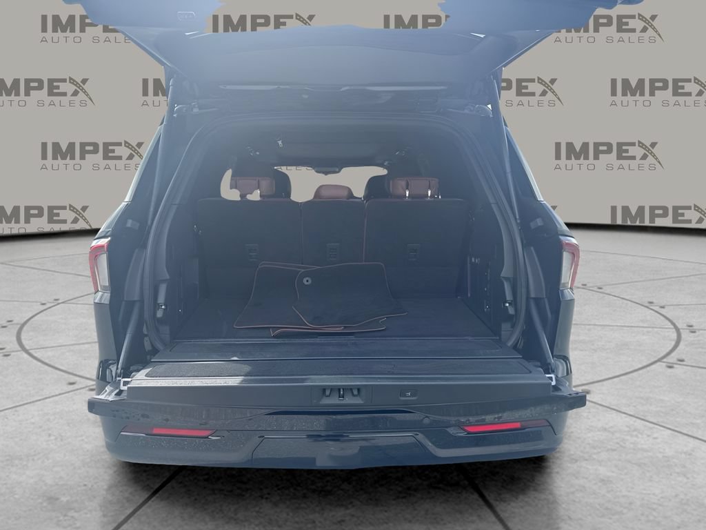 Used 2025 Lincoln Navigator Reserve AWD/4WD image 17