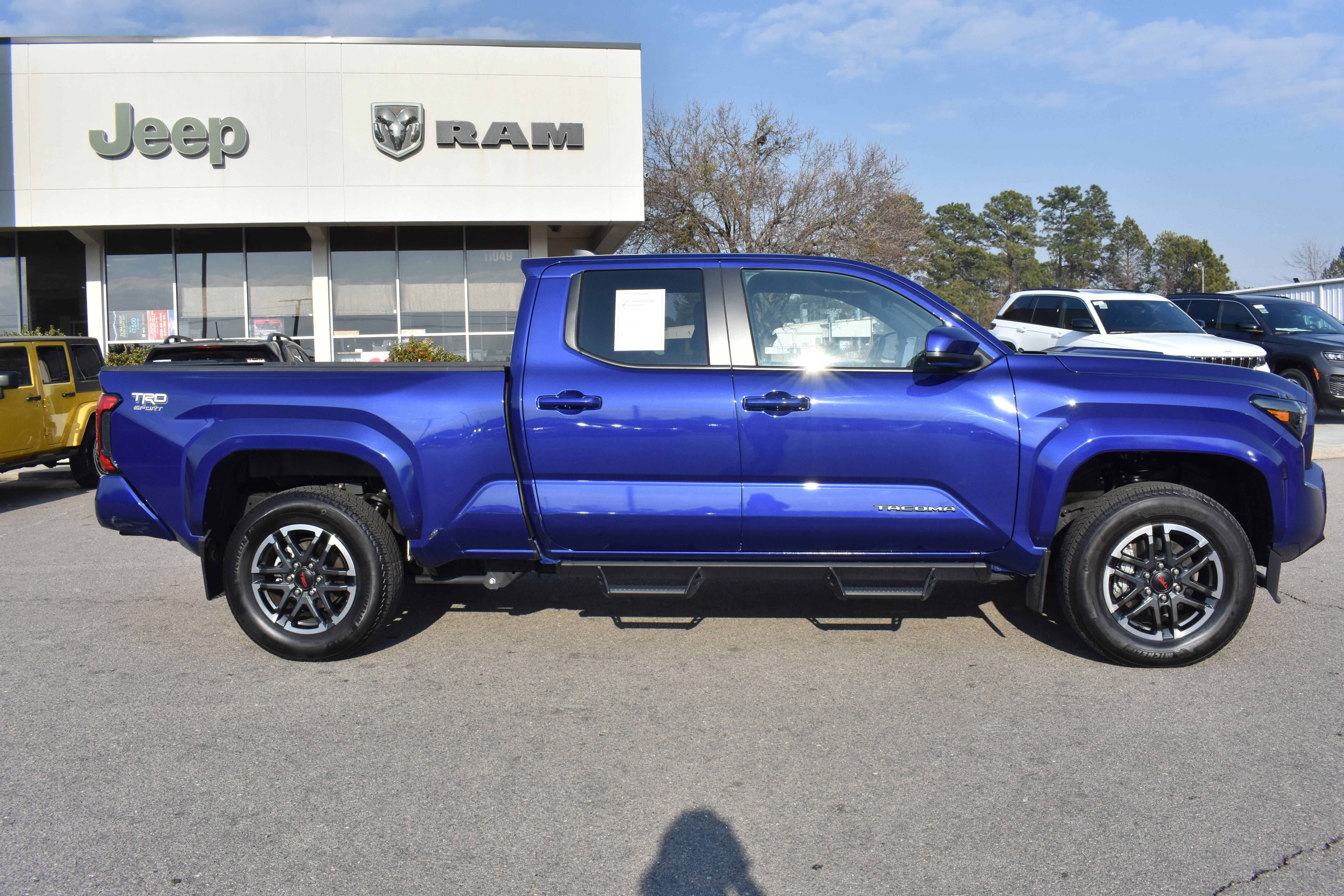 Used 2024 Toyota Tacoma TRD Sport image 10